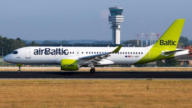 YL-ABF::airBaltic